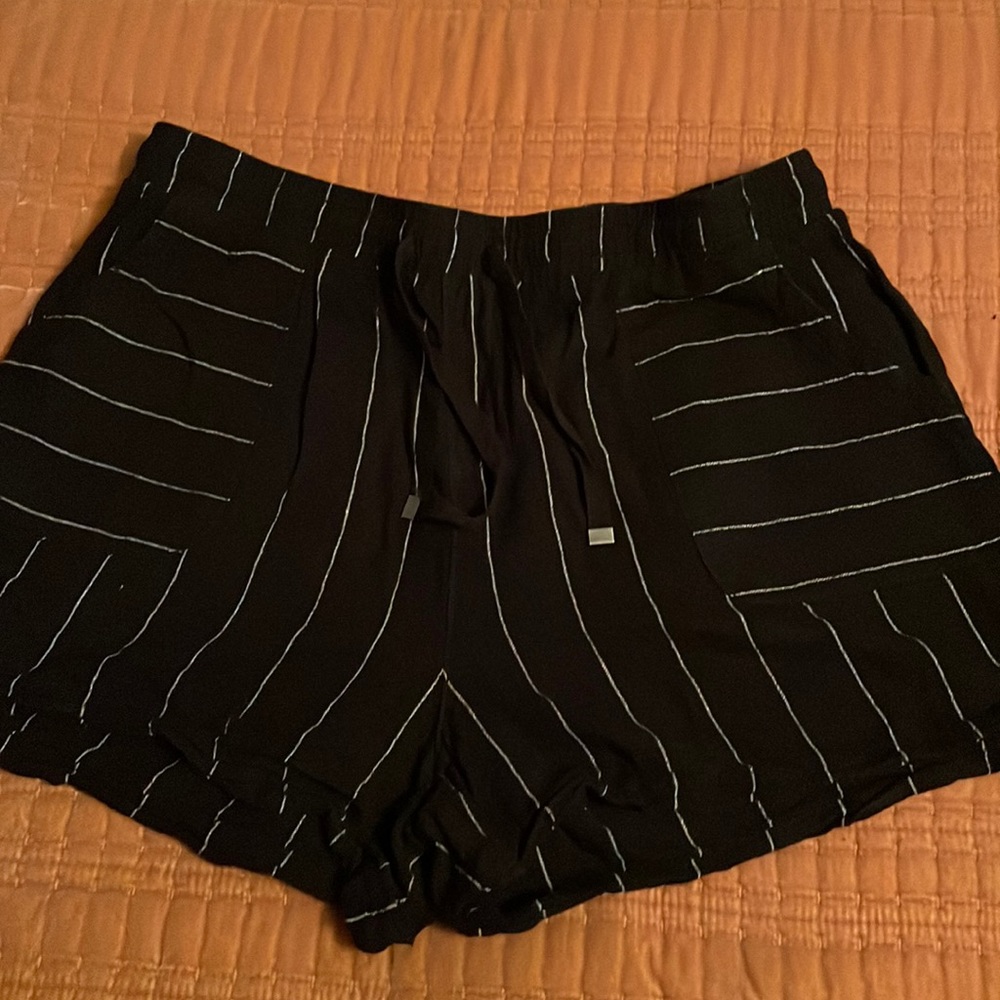 Black Women’s Shorts, Size L,